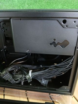 Torre PC InWin A1 Mini-ITX Negra USB 3.0 RGB