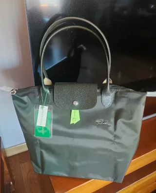 Color verde oscuro. Le Pliage tamaño grande hombro