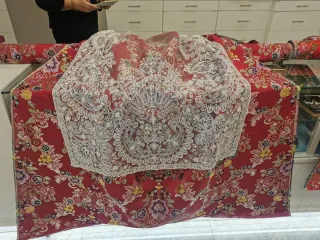 Tela de fallera para traje y zapatos