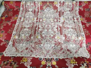 Tela de fallera para traje y zapatos