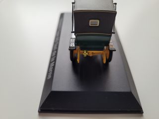 Coche Renault Type AG Taxi de la Marne