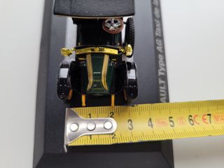 Coche Renault Type AG Taxi de la Marne