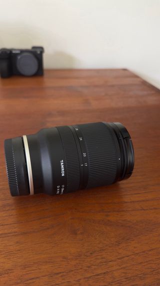 Objetivo Tamron 17-28 F2.8 Di III RXD