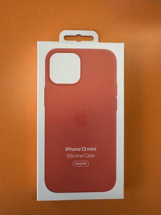 Funda iPhone 13mini Silicone Nectarine