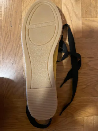 Zapatos VidOrreta Negros y Amarillos