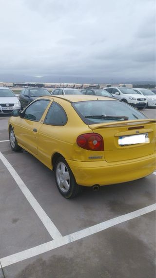 Renault Megane 1.4 Sportway 2p SL solo 75000km