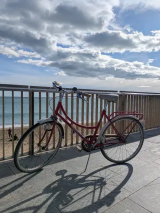Bicicleta roja vintage