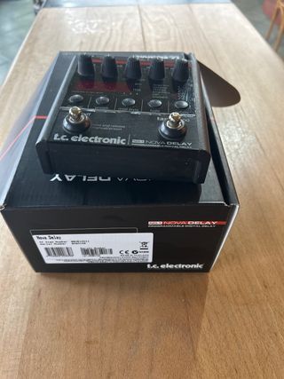Pedale di ritardo TC Electronic ND-1 Nova per chitarra