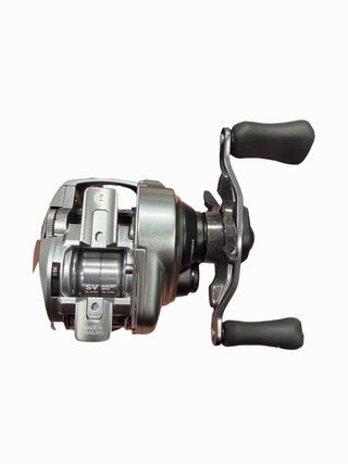 Carrete Daiwa Alphas SV TW 800S-HL 7.1:1