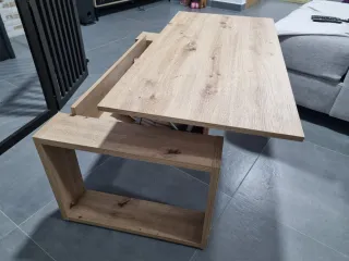 Mesa auxiliar elevable