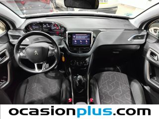 Peugeot 2008 PureTech 110 S&S Style 81 kW (110 CV)