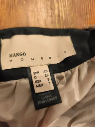 Falda corta Mango Talla 40