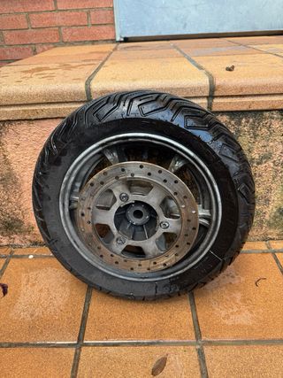 Llanta Suzuki Burgman 125