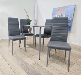 Mesa comedor gris con 4 sillas