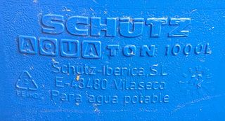 Depósito Agua Dulce Schutz 1000L