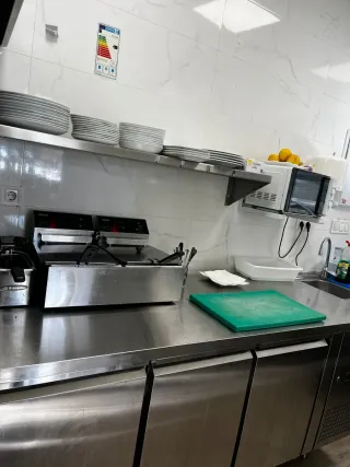 Traspaso restaurante hasador cafetería