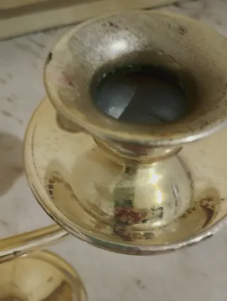 Candelabro vintage metal dorado