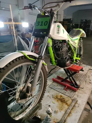 Italjet Piuma 350 Trial