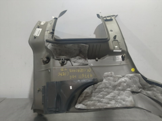 MOLDURAS TRASERAS CHRYSLER JEEP CHEROKEE (KJ)