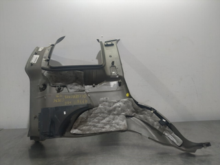 MOLDURAS TRASERAS CHRYSLER JEEP CHEROKEE (KJ)