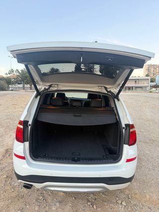 BMW X3 sdrive xline techo solar