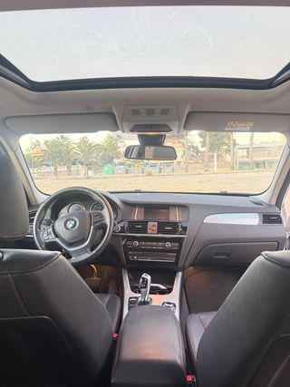 BMW X3 sdrive xline techo solar