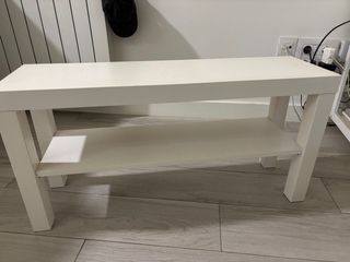 Mesita auxiliar blanca