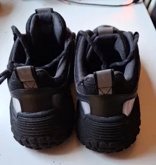 Zapatillas montaña Zara T.36 gris/negro