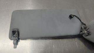 PARASOL IZQUIERDO VOLKSWAGEN TOUAREG (7LA) BAC