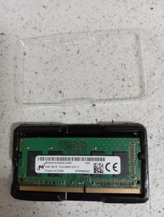 Memoria RAM SODIMM DDR4 Micron 4GB