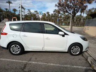 Renault Grand Scenic 2014