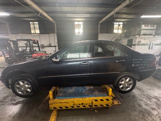 DESPIECE COMPLETO DE MERCEDES CLASE C (W203)