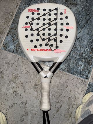 Pala de pádel Adidas Metalbone 09