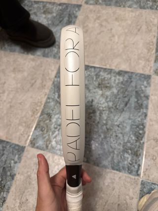 Pala de pádel Adidas Metalbone 09
