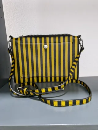 Bolso Bimba y Lola Rayas Amarillo y Negro