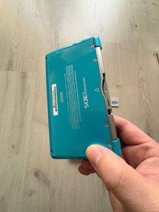 Nintendo 3DS Azul Celeste + mario kart
