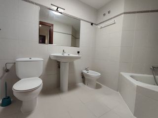 Piso en alquiler en Cascajos - Piqueras en Logroño