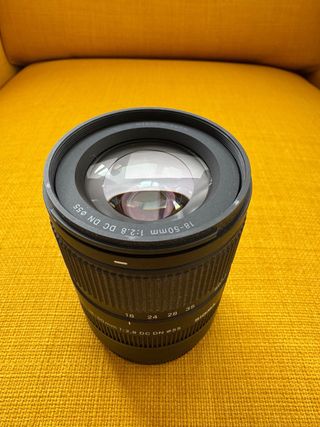 Objetivo Sigma 18-50mm f/2.8 DC DN