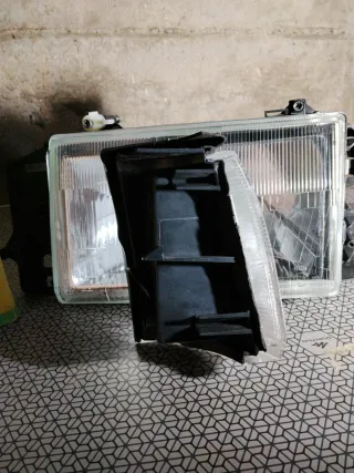 Faro delantero izquierdo con piloto inter Fiat tip