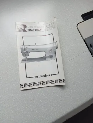 Máquina de coser industrial Refrey 920