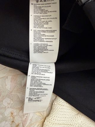 Polar Fred Perry Negro