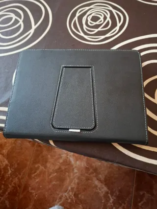 Funda Universal MicroUSB Teclado 9-10.1