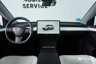Tesla Model Y Gran Autonomía 4WD