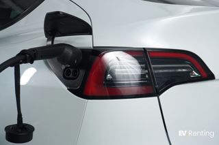 Tesla Model Y Gran Autonomía 4WD