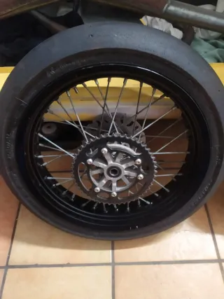Ruedas Supermotard