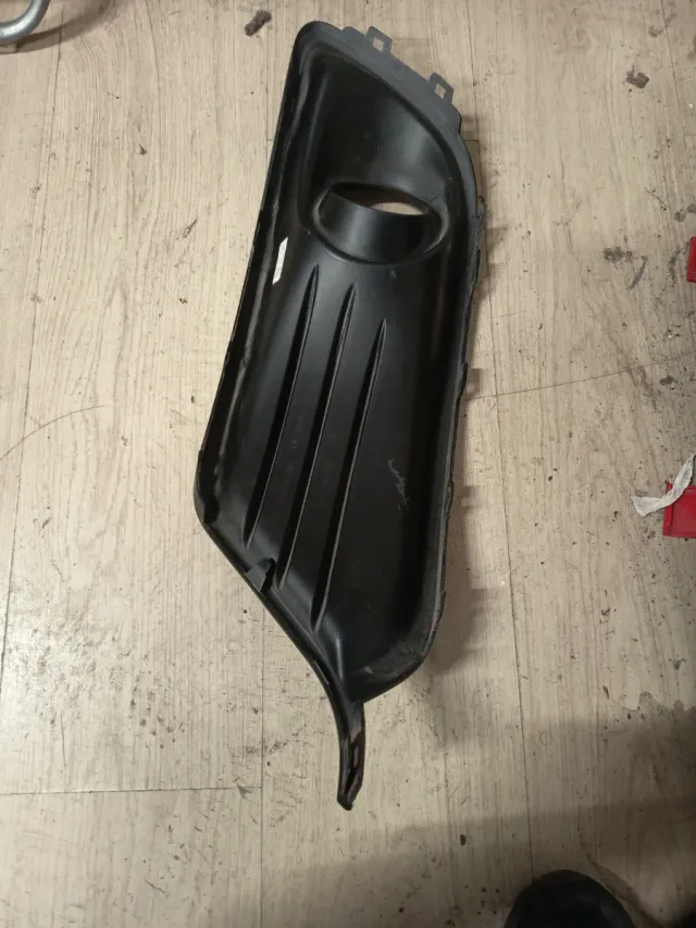 Rejilla Paragolpes Delantero Megane III 2014