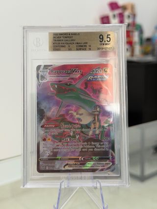 Carta Pokémon Rayquaza VMAX URR 9.5 BGS