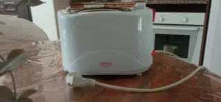 Tostadora blanca Hyset Hogares