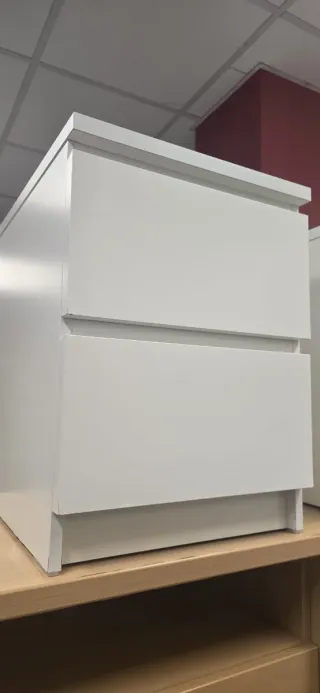 2 Mesitas de Noche Blancas