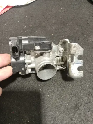 Cuerpo Inyección Honda Forza 2016